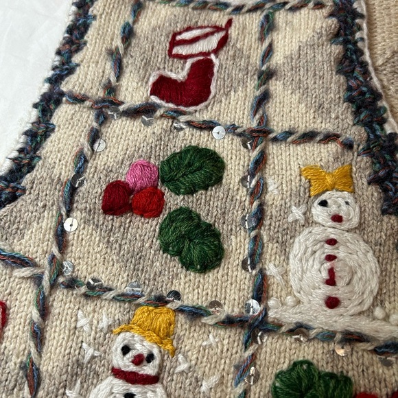 VINTAGE EAGLES EYE Wool‎ Embroidered Sweater Vest Ugly Christmas M - Picture 4 of 9